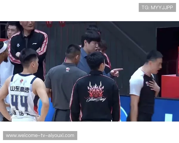 绝杀瞬间燃炸现场！运动员拼尽全力，感动千万人！